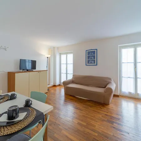 Apartment Parrot House - Casa In Centro A *